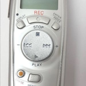 Olympus VN-480 Digital Voice Recorder